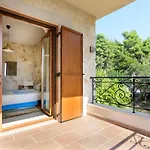 Bz House Possidi